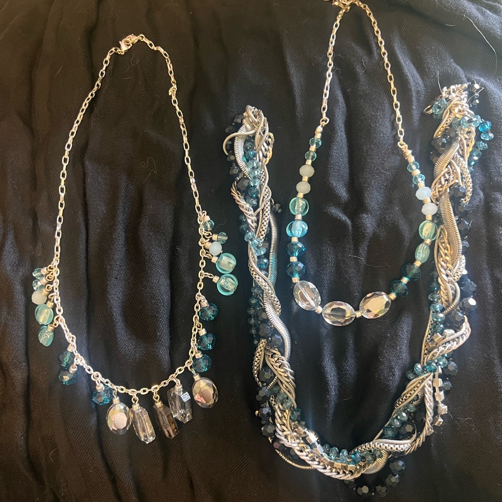 Elegant Silver and Teal Necklace Set